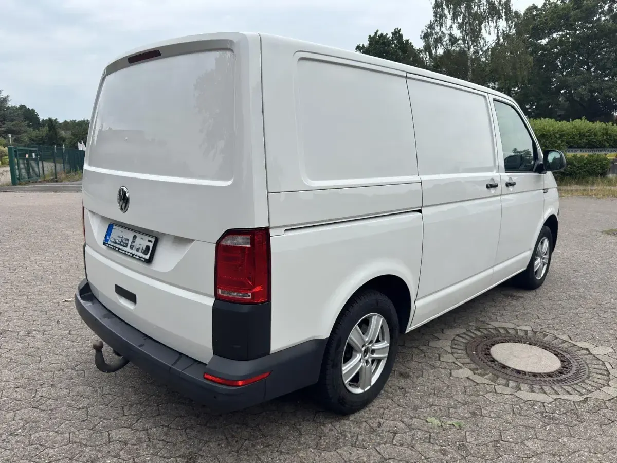 Gebraucht VW T6 102 PS (75 kW) 2017 Van