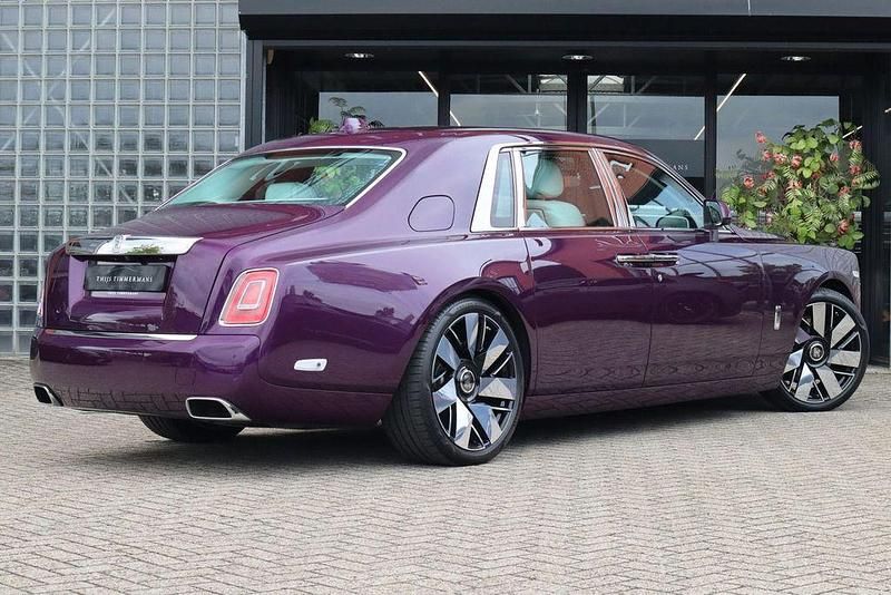 Gebraucht Rolls Royce Phantom 572 PS (420 kW) 2022 Violett Limousine