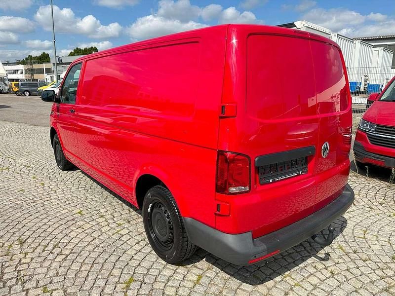 Gebraucht VW Transporter 110 PS (80 kW) 2021 Tornadorot Van
