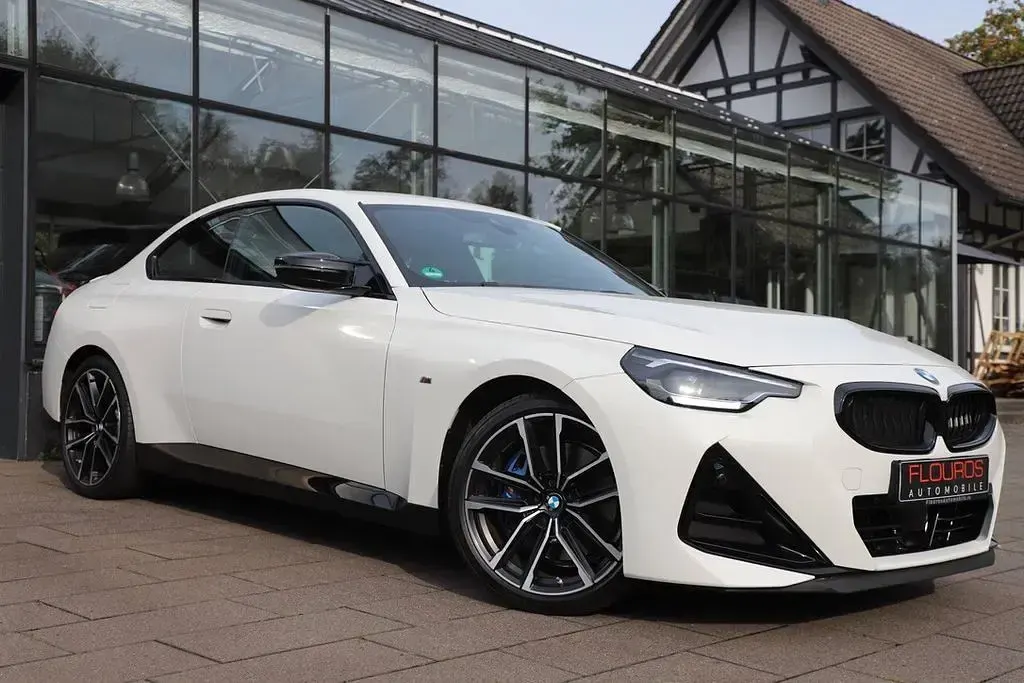 Gebraucht BMW M240i M Sport 374 PS (275 kW) 2023 Weiß Coupé