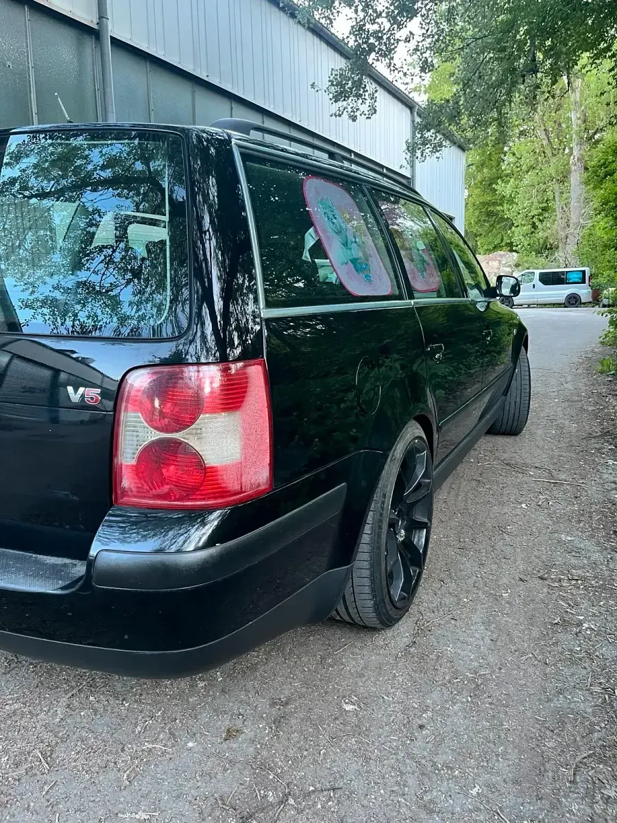 Gebraucht VW Passat Trendline 170 PS (125 kW) 2001 Schwarz Kombi