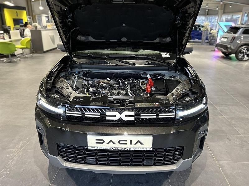 Neu Dacia Bigster Expression 140 PS (102 kW) 2025 Perlmuttschwarz metallic SUV