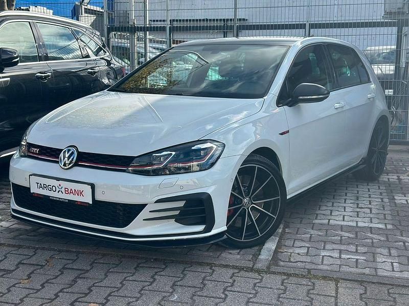 Weiß Gebraucht 2019 VW Golf VII GTI Limousine | 26.990 € (Fairer Preis) - Bild 1/4