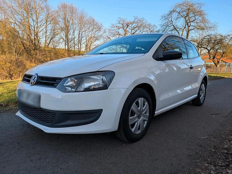 Gebraucht VW Polo Trendline 60 PS (44 kW) 2014 Weiß Kleinwagen