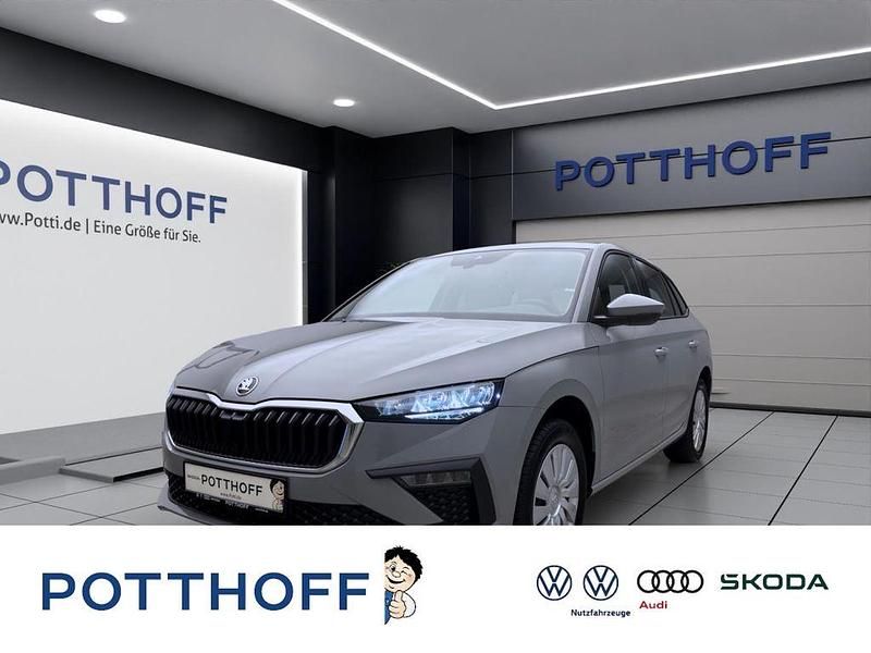 Grau Neu 2025 Skoda Scala Essence Kleinwagen | 23.740 € (Fairer Preis) - Bild 1/4
