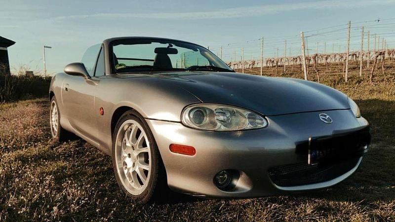 Silber Gebraucht 2004 Mazda MX5 Cabrio | 4.900 € (Guter Preis) - Bild 1/1