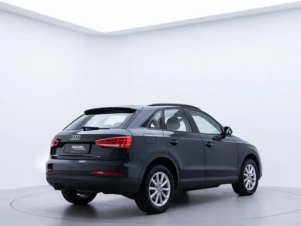 Gebraucht Audi Q3 Comfort 177 PS (130 kW) 2011 Blau SUV