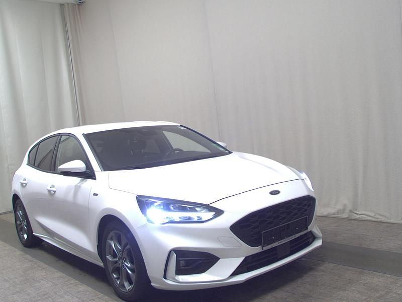 Gebraucht Ford Focus ST-Line 150 PS (110 kW) 2020 Weiss Limousine