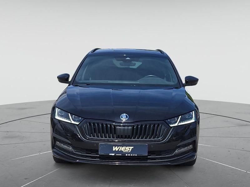 Schwarzmagic perleffekt Gebraucht 2022 Skoda Octavia SportLine Kombi | 22.999 € (Fairer Preis) - Bild 1/4