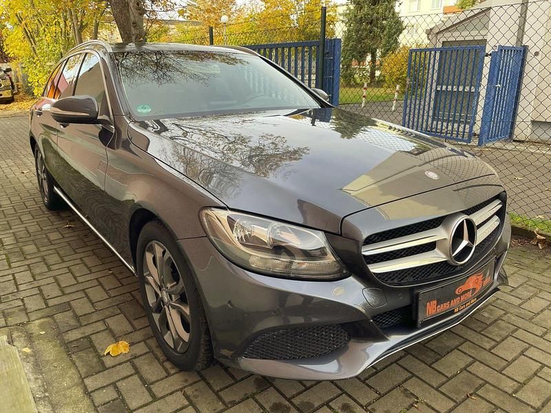 Grau Gebraucht 2014 Mercedes C220 Kombi | 14.990 € (Fairer Preis) - Bild 1/4