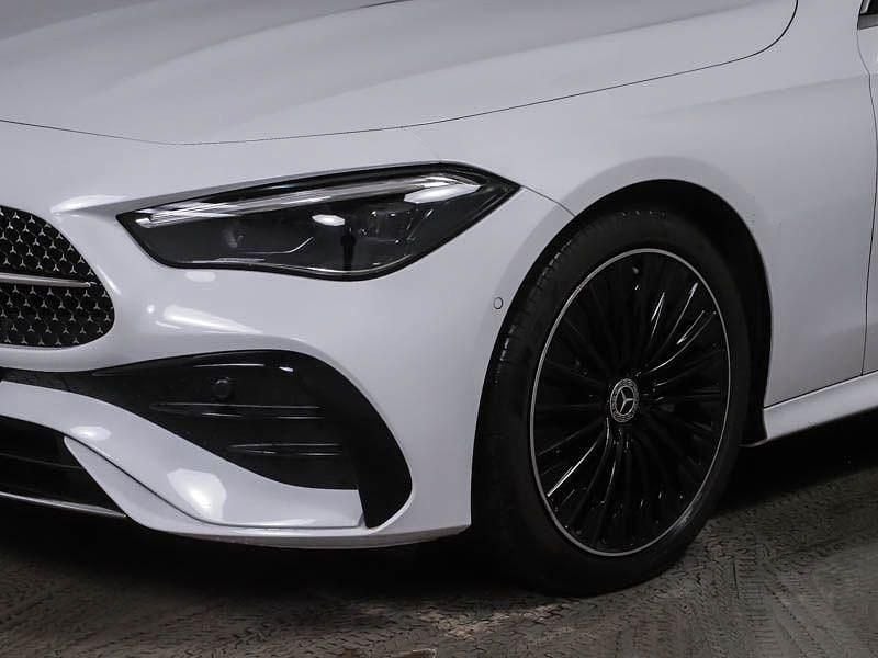 Gebraucht Mercedes 180 AMG line 170 PS (125 kW) 2024 Manufaktur lack manufaktur opa Limousine