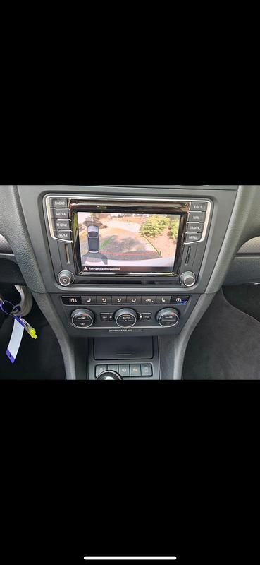 Gebraucht VW Golf Cabriolet 125 PS (91 kW) 2016 Weiß Cabrio