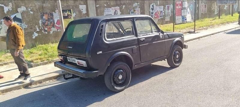Second-hand Lada niva 39 CP (28 kW) 1977 SUV