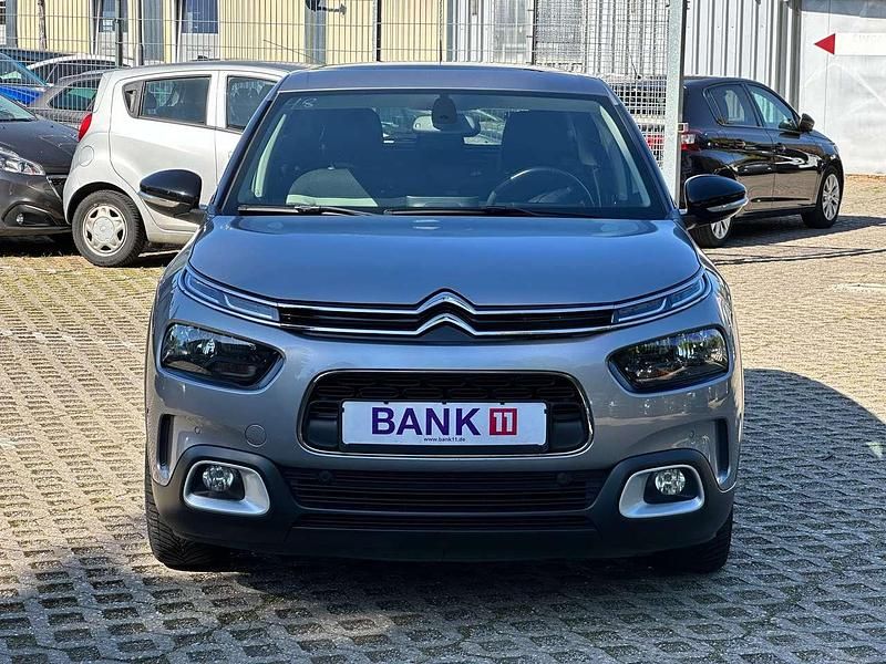 Gebraucht Citroën C4 Shine 131 PS (96 kW) 2019 Lack grau artense SUV