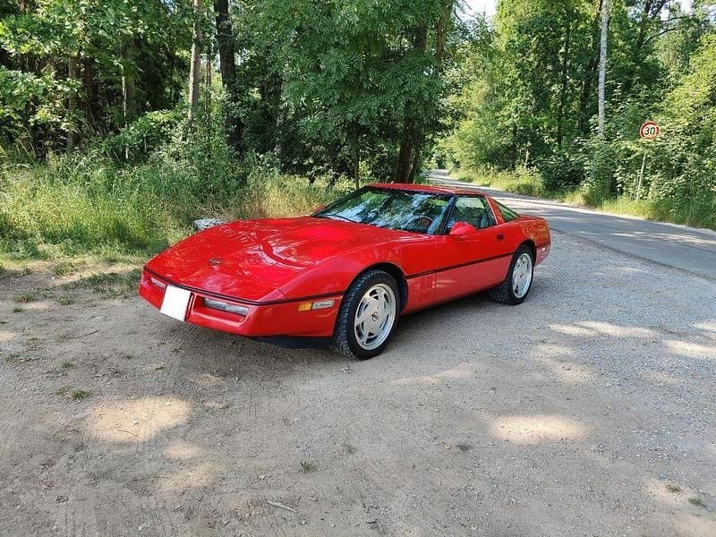 Rot Gebraucht 1989 Corvette C4 Coupé | 16.800 € - Bild 1/4