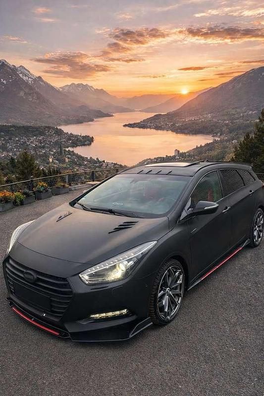 Gebraucht Hyundai i40 Premium 141 PS (103 kW) 2015 Kombi