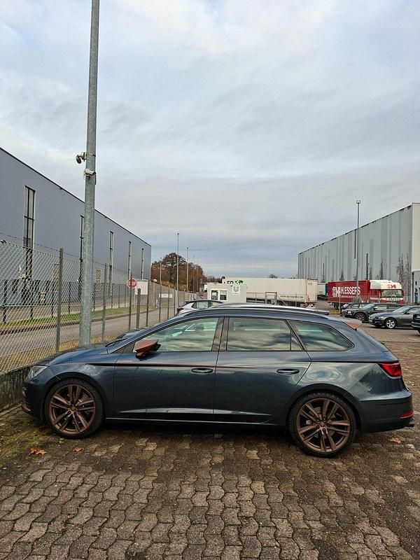 Gebraucht Cupra Leon 360 PS (264 kW) 2020 Andere farben Kombi