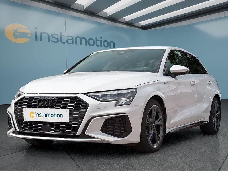 Weiß Gebraucht 2024 Audi A3 Sportback Kleinwagen | 28.299 € (Fairer Preis) - Bild 1/4