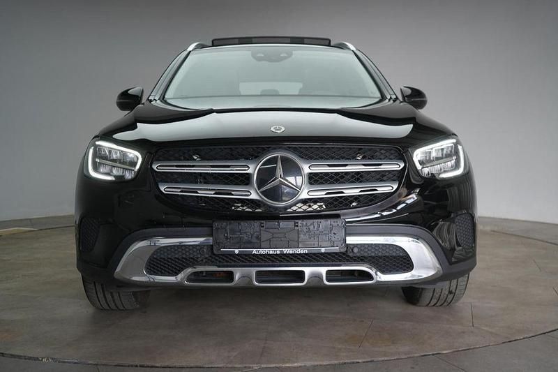 Gebraucht Mercedes GLC220 194 PS (142 kW) 2019 Schwarz SUV