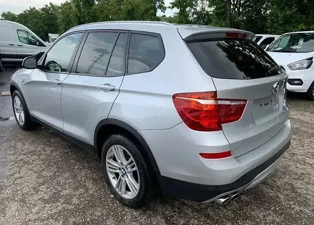 Gebraucht BMW X3 Performance 258 PS (189 kW) 2015 Glaciersilber SUV