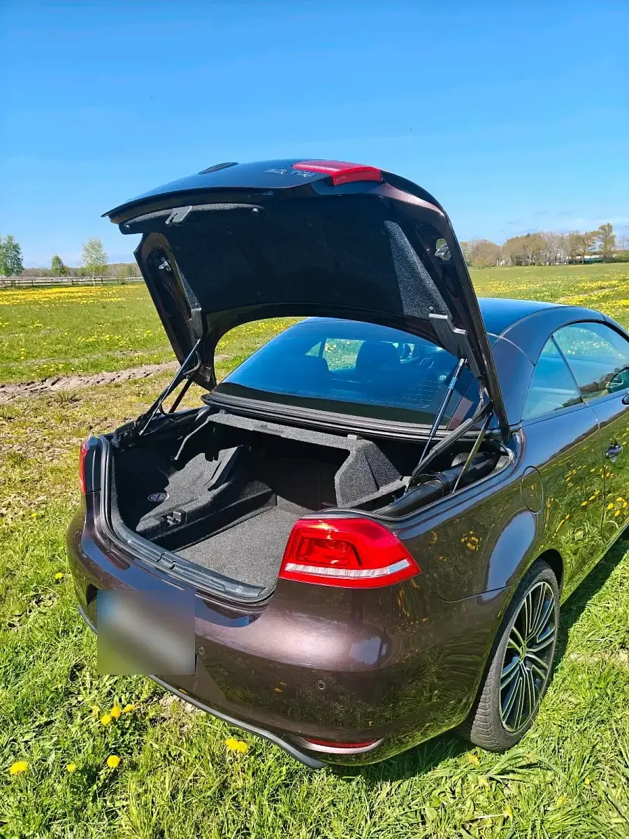 Gebraucht VW Eos Exclusive 140 PS (102 kW) 2007 Violet Cabrio