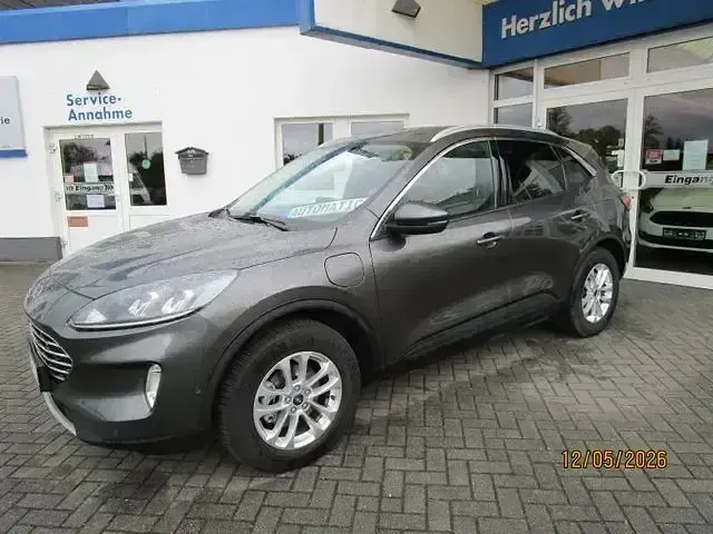 Używany Ford Kuga Titanium 152 KM (111 kW) 2022 Szary SUV
