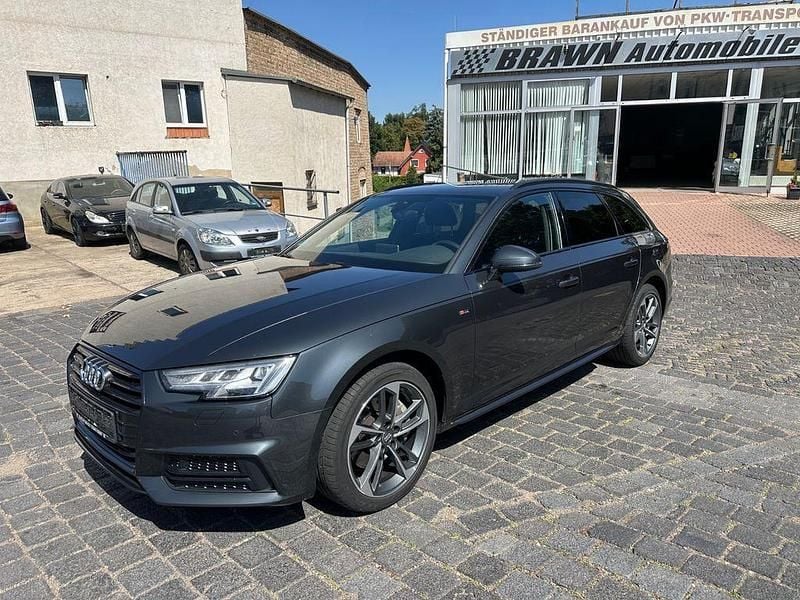 Grau Gebraucht 2017 Audi A4 S-Line Kombi | 20.799 € (Fairer Preis) - Bild 1/4