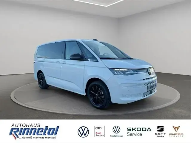 Neu VW Multivan Goal 150 PS (110 kW) 2026 Weiß Van / Kleinbus