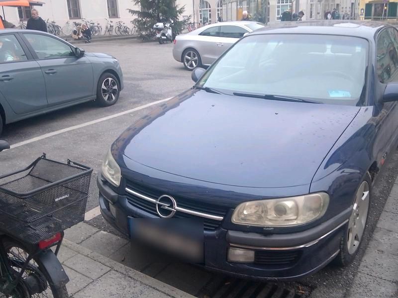 Gebraucht Opel Omega 211 PS (155 kW) 1998 Blau Limousine