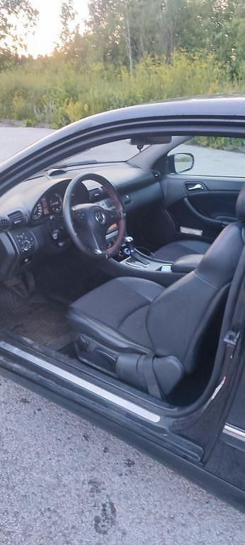 Gebraucht Mercedes CLC220 150 PS (110 kW) 2010 Schwarz Kleinwagen