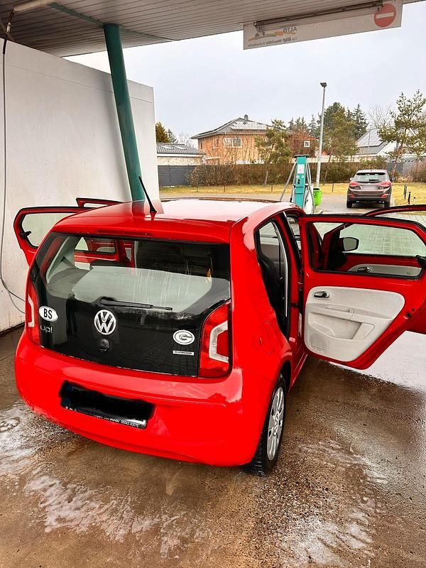 Gebraucht VW up! 60 PS (44 kW) 2012 Rot Kleinwagen