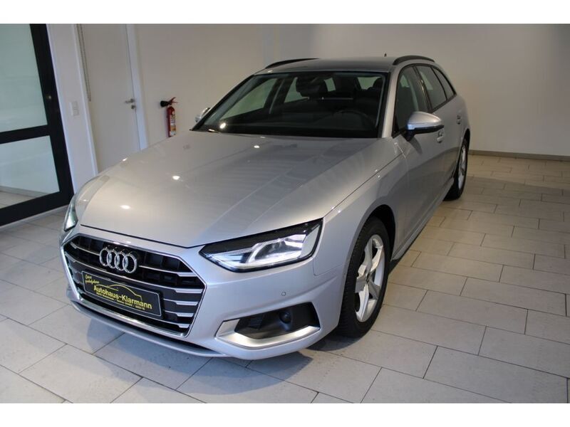 Silber Gebraucht 2022 Audi A4 Advanced Plus Kombi | 25.750 € (Fairer Preis) - Bild 1/4