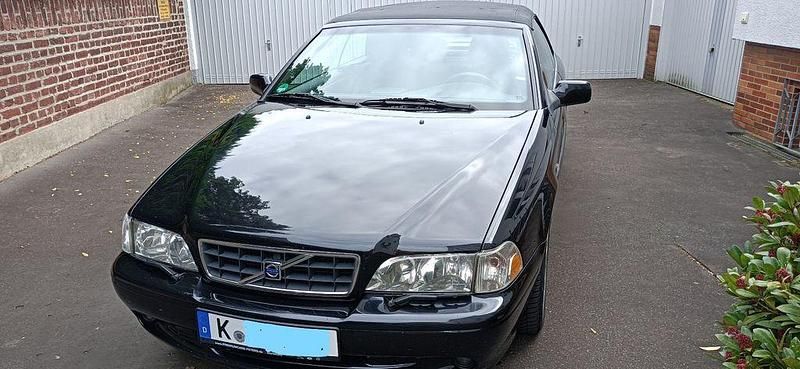 Schwarz Gebraucht 2005 Volvo C70 Cabrio | 7.400 € (Teuer) - Bild 1/4
