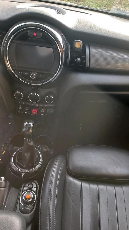 Usata Mini Cooper 132 CV (97 kW) 2016 Nero Utilitaria