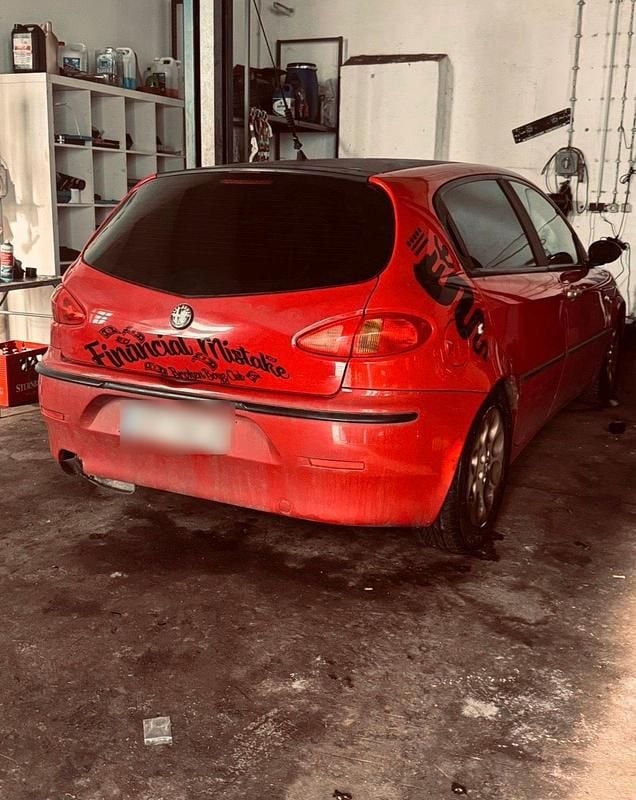 Gebraucht Alfa Romeo 147 120 PS (88 kW) 2004 Rot Kleinwagen