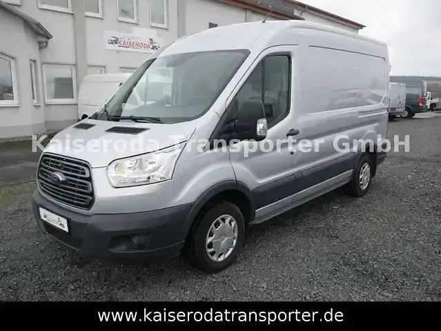 Gebraucht Ford Transit 77 PS (56 kW) 2018 Silber