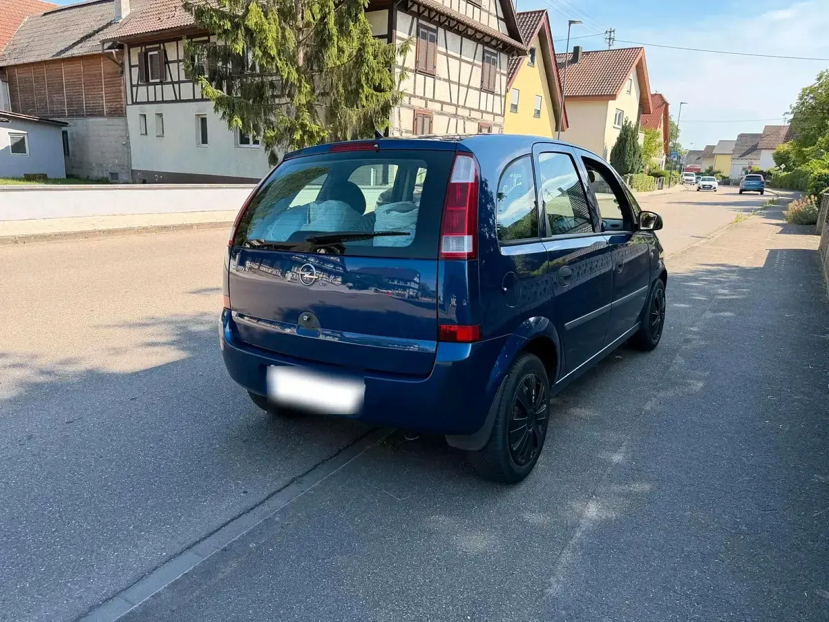Gebraucht Opel Meriva 105 PS (77 kW) 2004 Blau Van / Kleinbus