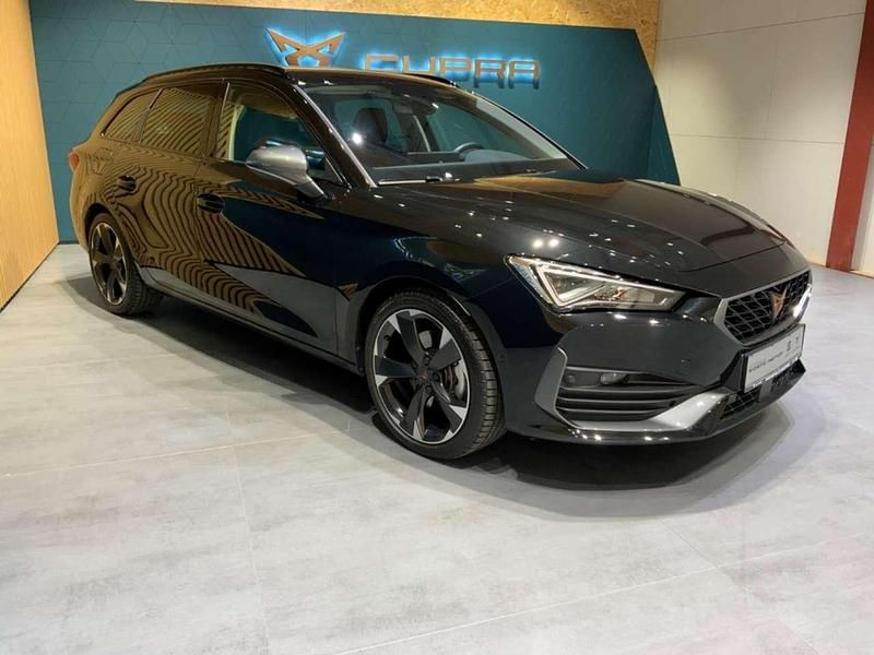 Gebraucht Cupra Leon 150 PS (110 kW) 2024 Mitternachtsschwarz Kombi
