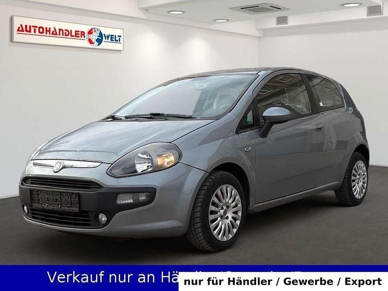 Gebraucht Fiat Punto Evo Dynamic 77 PS (56 kW) 2011 Grau Kleinwagen