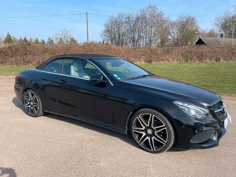 Gebraucht Mercedes E250 AMG line 211 PS (155 kW) 2016 Schwarz Cabrio