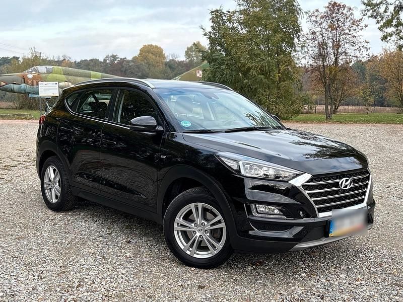 Schwarz Gebraucht 2020 Hyundai Tucson SUV | 17.500 € (Superpreis) - Bild 1/4