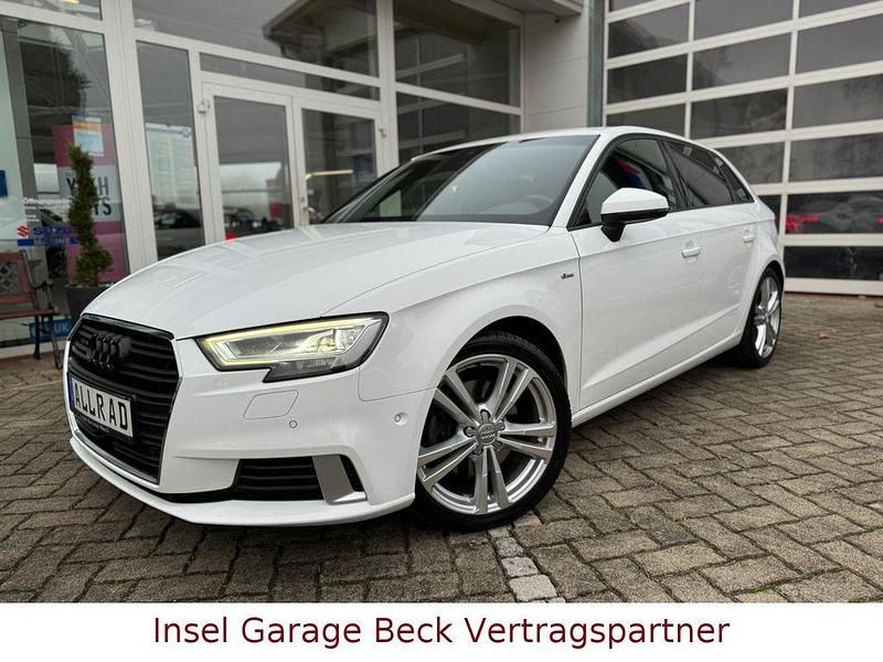 Weiß Gebraucht 2019 Audi A3 Sportback Sport Kleinwagen | 25.580 € (Teuer) - Bild 1/4