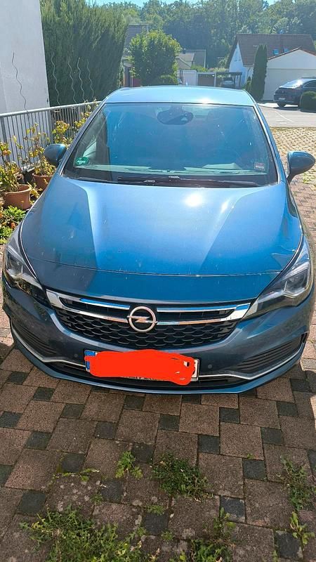 Blau Gebraucht 2017 Opel Astra Innovation Limousine | 9.900 € (Superpreis) - Bild 1/4