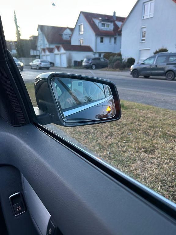 Gebraucht Mercedes C180 Avantgarde 156 PS (114 kW) 2013 Schwarz Limousine