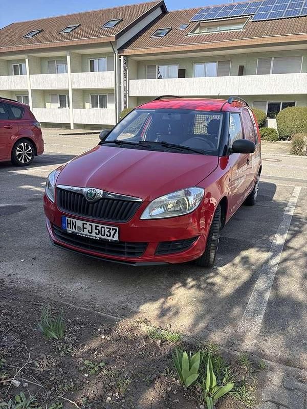 Gebraucht Skoda Roomster 69 PS (50 kW) 2012 Van / Kleinbus