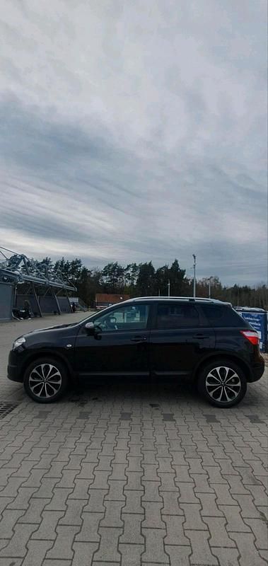 Gebraucht Nissan Qashqai 116 PS (85 kW) 2012 SUV