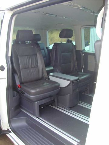 Gebraucht VW T5 United 174 PS (127 kW) 2008 Weiß Van