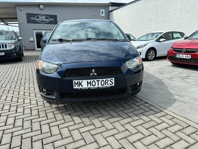 Gebraucht Mitsubishi Colt Plus 95 PS (69 kW) 2013 Blau Limousine
