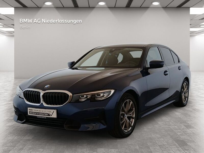 Blau Gebraucht 2022 BMW 318 Sport Line Limousine | 30.400 € (Fairer Preis) - Bild 1/4