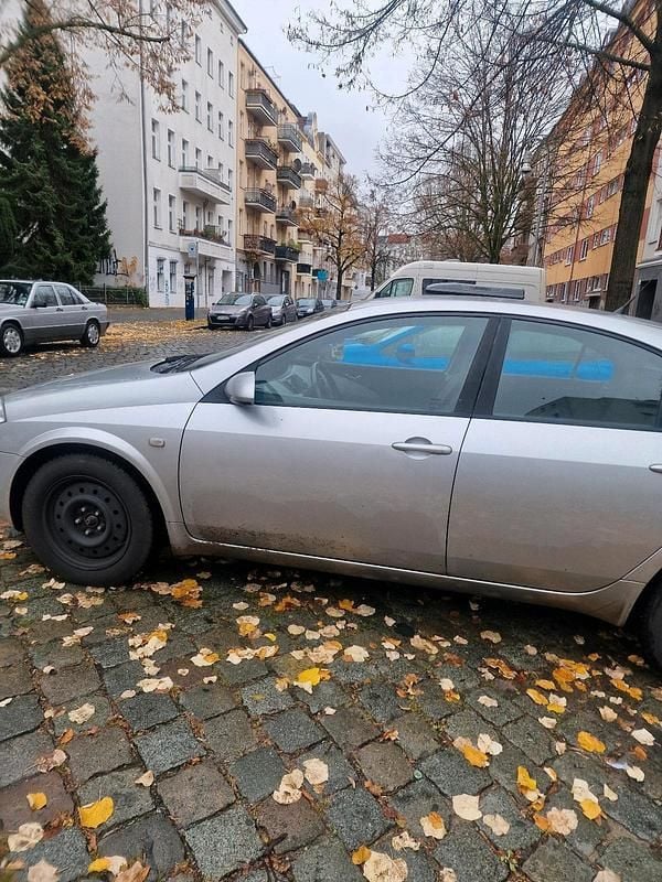 Grau Gebraucht 2002 Nissan Primera Limousine | 2.500 € (Fairer Preis) - Bild 1/4